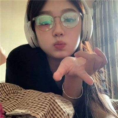 黄金公主：敌中突破
